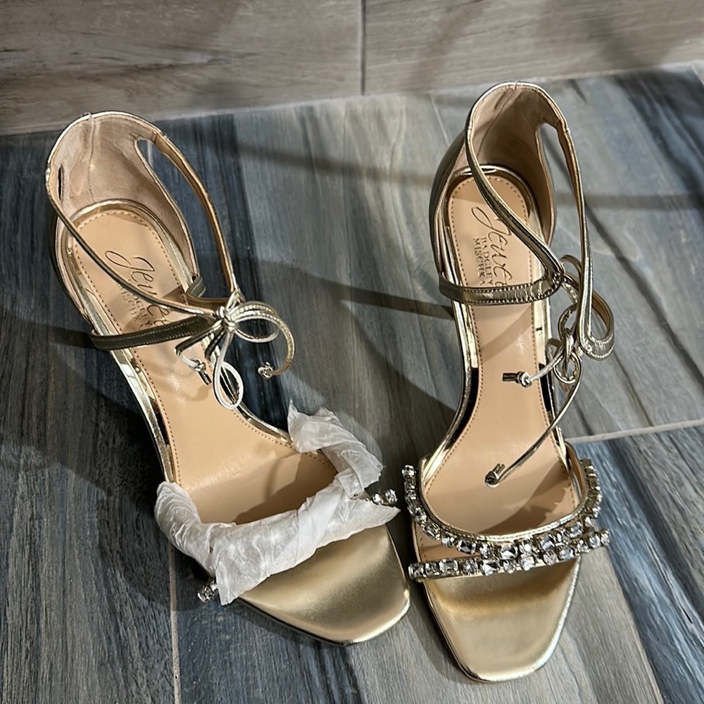 Badgley Mischka gold heels